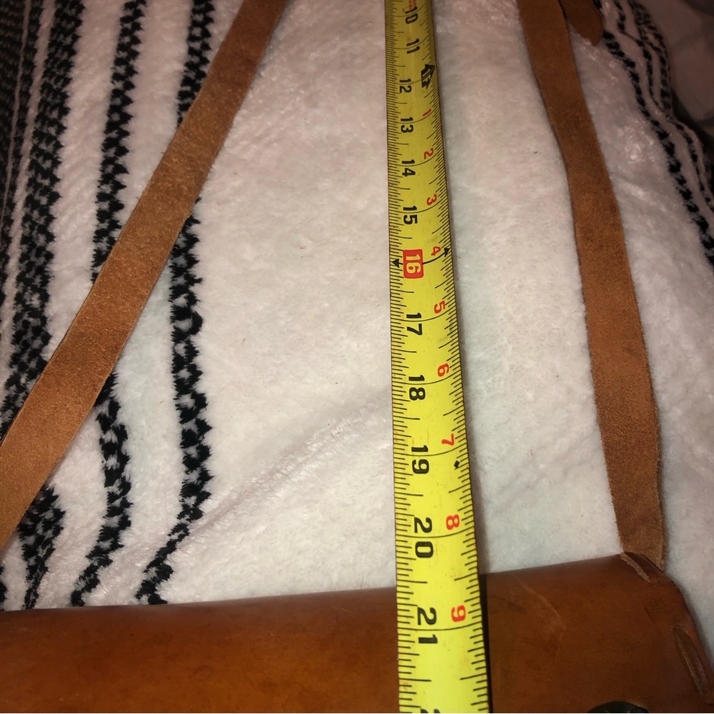 Moda Giovane || NWOT || Italian Leather Made Crossbody Purse - Picture 10 of 11